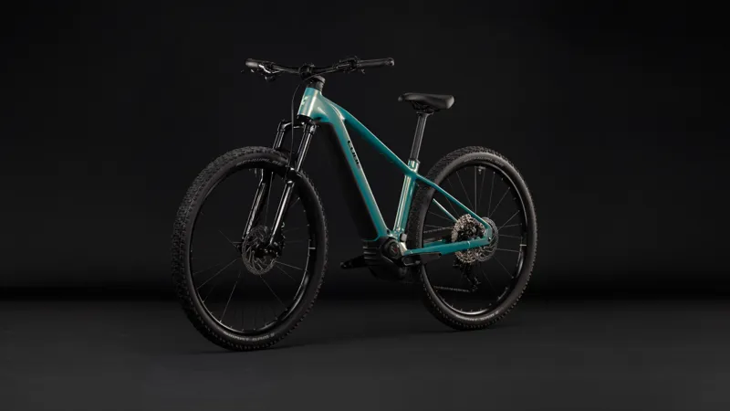 Cube Reaction Hybrid Performance 720 Electric Alloy Hybrid bike 2027 in Maldivian/Black-2