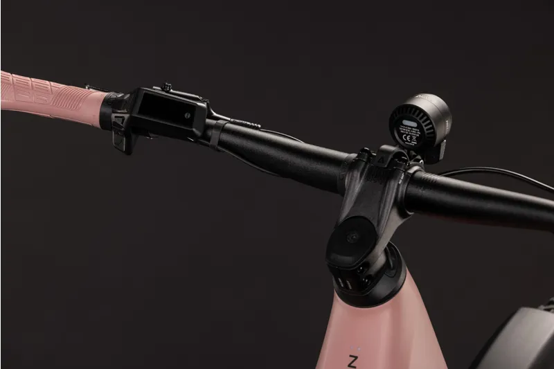 Cube Reaction Hybrid Performance 720 FE Electric Alloy Hybrid bike 2027 in Ruby/Black-9