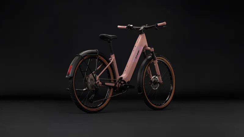 Cube Reaction Hybrid Performance 720 FE Electric Alloy Hybrid bike 2027 in Ruby/Black-3