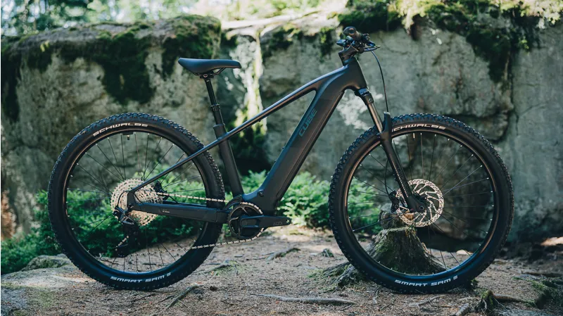 Cube Reaction Hybrid Pro 800 Electric Aluminium MTB 2027 in Silverdust/Prism-10