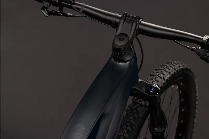 Cube Reaction Hybrid Pro 800 Electric Aluminium MTB 2027 in Silverdust/Prism-8