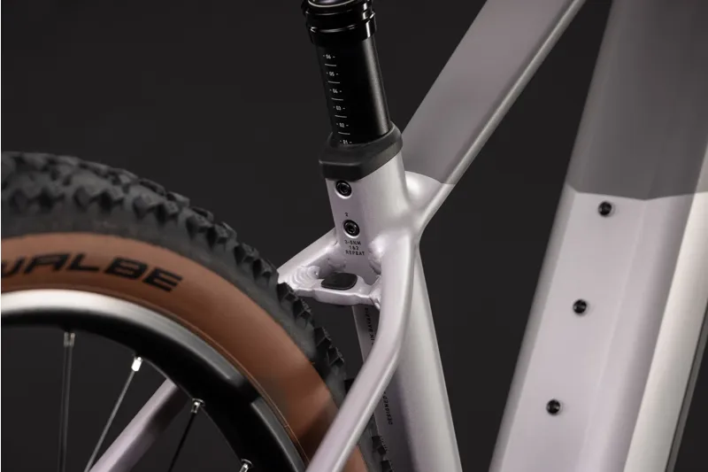 Cube Reaction Hybrid Pro 800 Electric Aluminium MTB 2027 in Lilacbreeze/Prizm-9