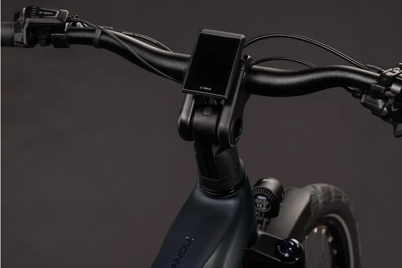Cube Kathmandu Hybrid Pro 800 Electric Aluminium bike 2027 in Coal/Black-9
