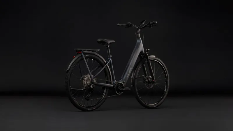 Cube Kathmandu Hybrid C:62 Pro 400X Electric Carbon bike 2027 in Liquidsteel/Prizm-3