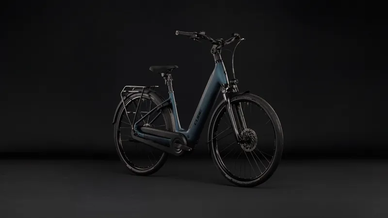 Cube Supreme Rt Hybrid Comfort EX 600 Electric Aluminium bike 2027 in Royalgreen/Black-1
