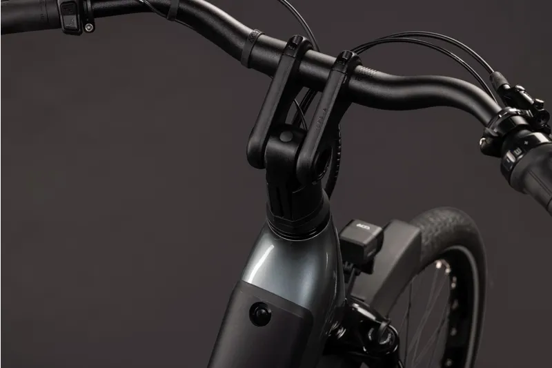 Cube Supreme Rt Hybrid Deluxe EX 600 Electric Aluminium bike 2027 in Quicksilver/Grey-5