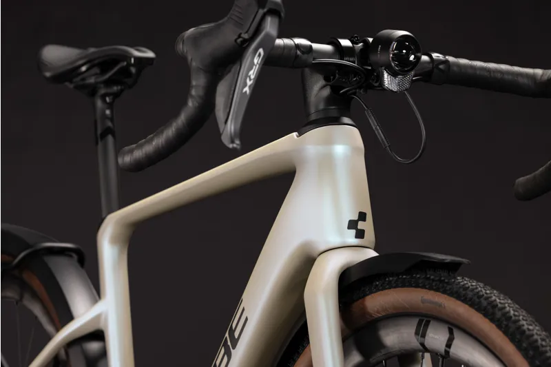 Cube Nuroad Hybrid C:62 SLX 400X FE Electric Carbon Gravel Bike 2027 in Glintsand/Black-6