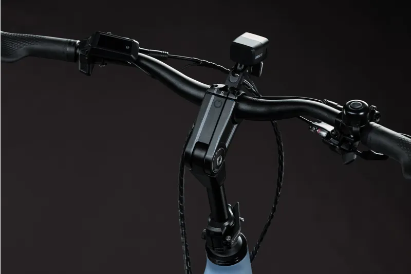 Cube Compact Hybrid 540 Electric 2027 Hybrid bike in Thistleblue/Blue-7