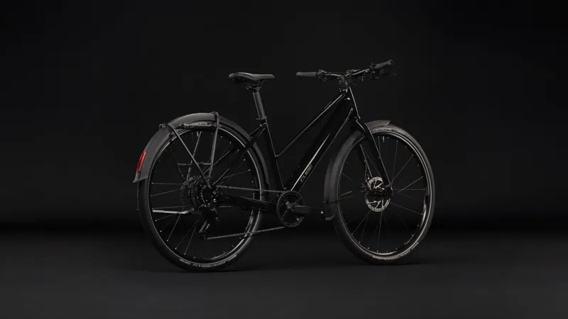 Cube Editor Hybrid One 360 FE Trapeze Electric Aluminium bike 2027 in Black/Irongrey-2