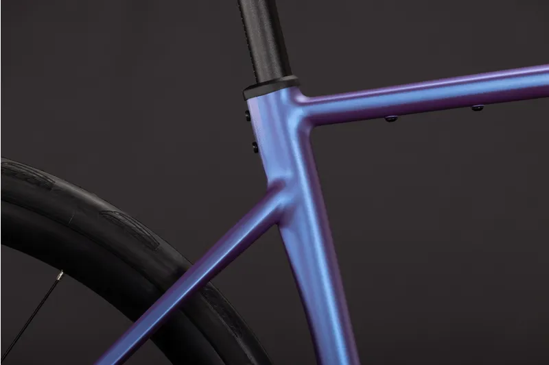 Cube Attain SLX Carbon Road bike 2027 in Blueiris/Black-6