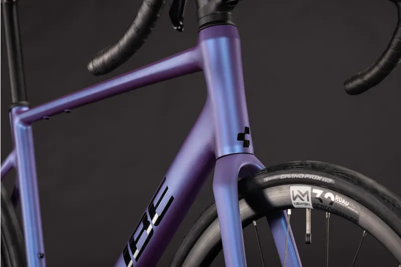 Cube Attain SLX Carbon Road bike 2027 in Blueiris/Black-5