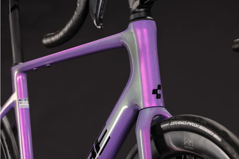 Cube Attain C:62 SLT Carbon Road bike 2027 in Cosmicpurple/Black-5