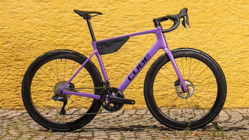 Cube Attain C:62 SLT Carbon Road bike 2027 in Cosmicpurple/Black-12