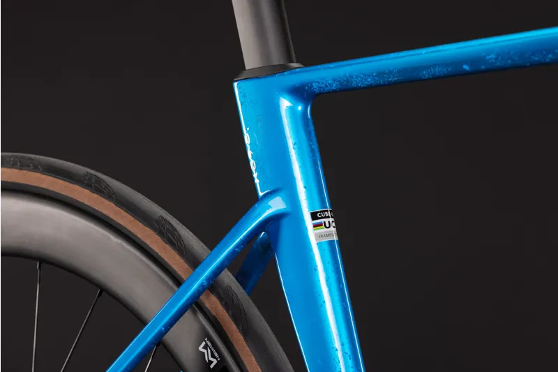 Cube Litening Air C:68X Race Carbon Road bike 2027 in Bluetwister/Prizm-5