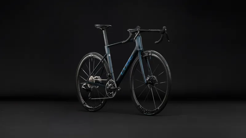 Cube Litening Air C:68X SLX Carbon Road bike 2027 in Liquidblue/Crisscross-1