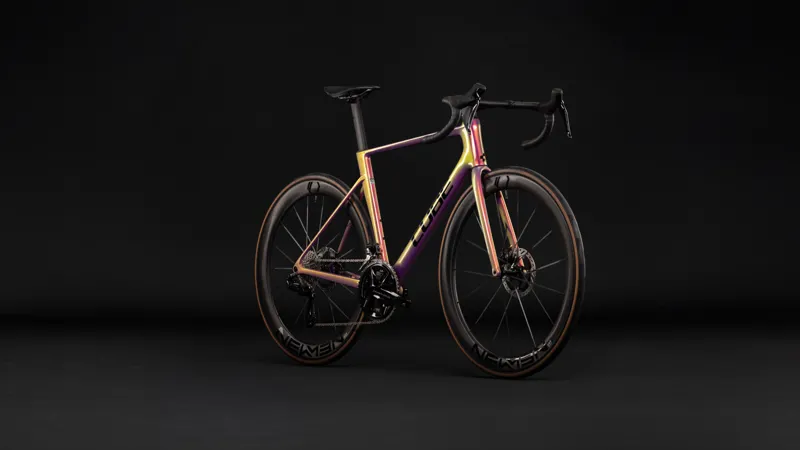 Cube Litening Air C:68X SLT Carbon Road bike 2027 in Beamfibre/Black-1