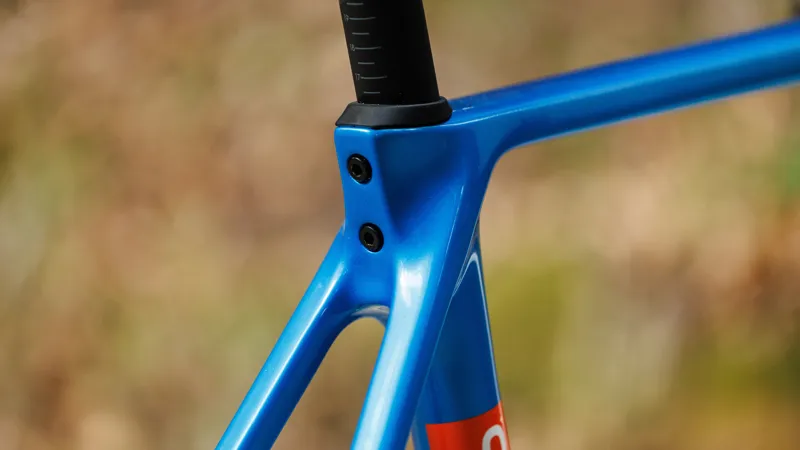 Cube Cross Race C:68X TE Carbon Cross bike 2027 in White/Blue/Orange/Teamline-13