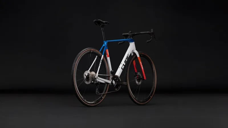 Cube Cross Race C:68X TE Carbon Cross bike 2027 in White/Blue/Orange/Teamline-3