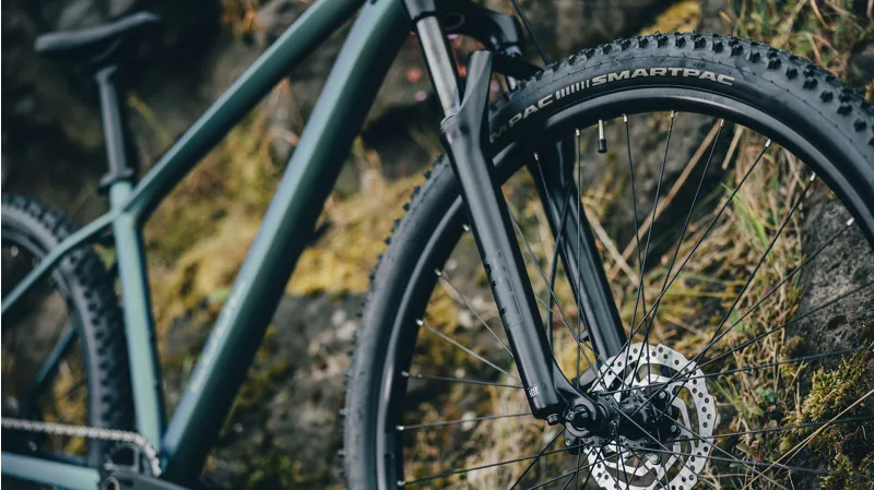 Cube Aim SLX 2027 in Shiftverde Chrome-11