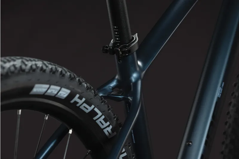 Cube Reaction SLX 2027 in Navyblack/Black-6