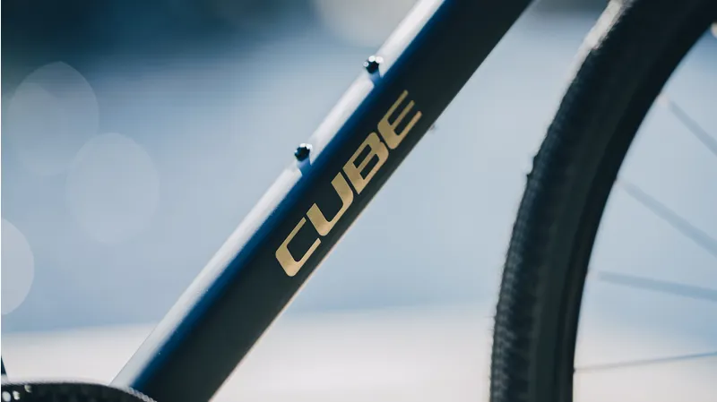 Cube Nulane Deluxe EXC Hybrid bike 2027 in Grey/Chrome-11
