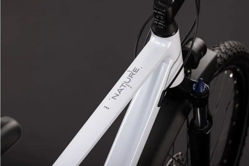Cube Nature Pro FE Hybrid Bike 2027 in Metallicwhite/Reflex-8