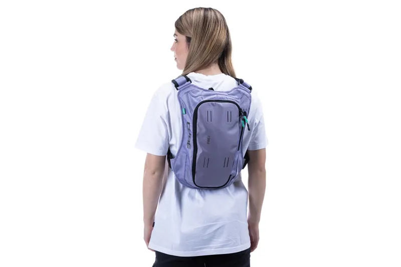 Cube Pure 4 backpack in Violet-4
