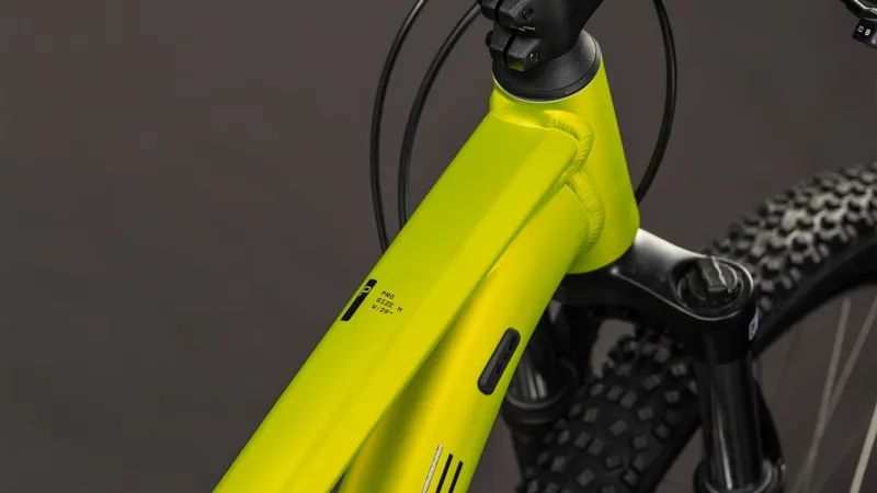 Cube Aim Pro Hardtail Mountain Bike 2026 in Lizard/Black-2