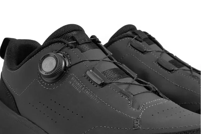 Cube Shoes Ox Pro in Black-5