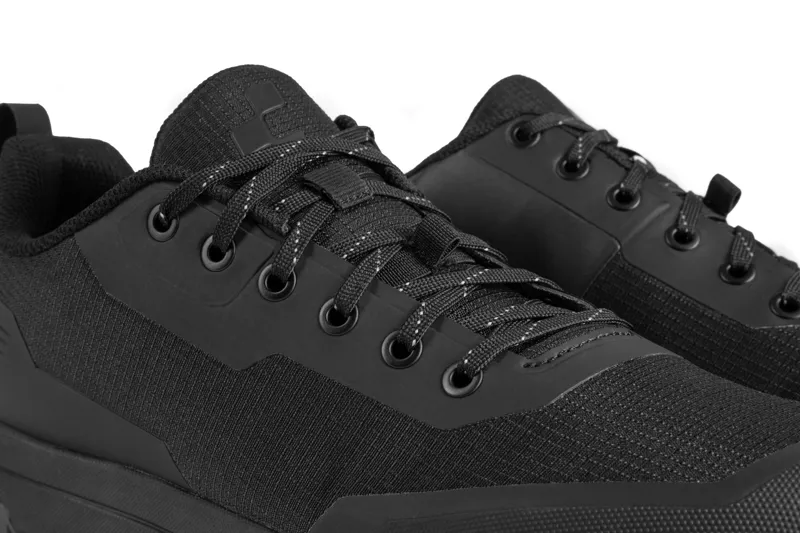 CUBE Strix Flat Pedal MTB Shoes in Black-5