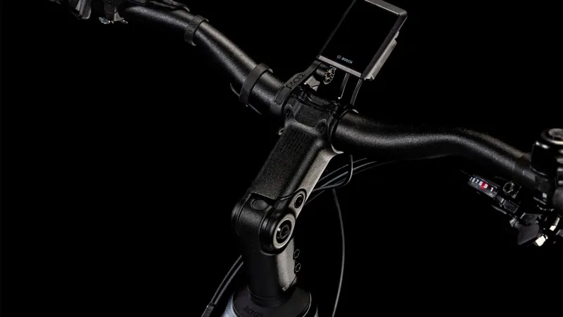 Cube Touring Hybrid Pro 625 Electric Hybrid Bike 2025 in Metallic Grey/Chrome-2