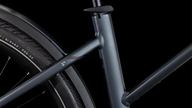 Cube Touring Trapeze Hybrid Pro 625 Electric Hybrid Bike 2025 in Metallic Grey/Chrome-4