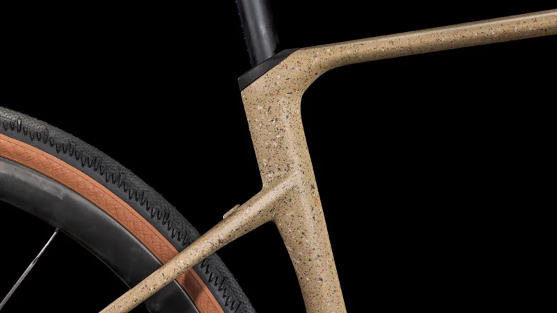 Cube Nuroad c:62 SLT Gravel Bike 2025 in Mineral Grit/Black-5