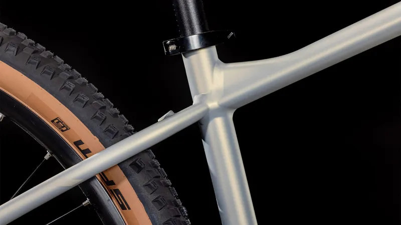 Cube Attention Pro Hardtail Mountain Bike 2025 in Shift violet Amethyst switch grey white-5