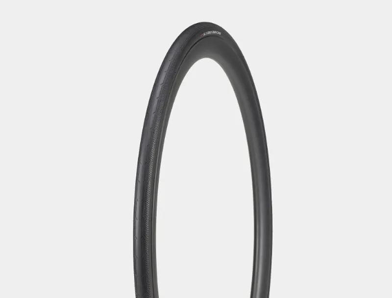 Bontrager AW3 Hard-Case Lite Road Tyre 700c x 32mm in Black