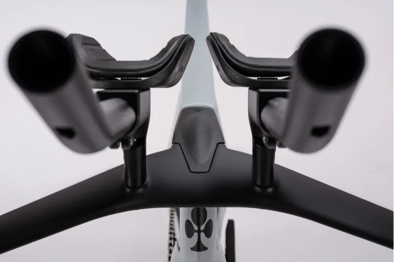 Colnago T1RS Disc 2026 Carbon Track Bike Pursuit Aero Bar Campag in Grey-6