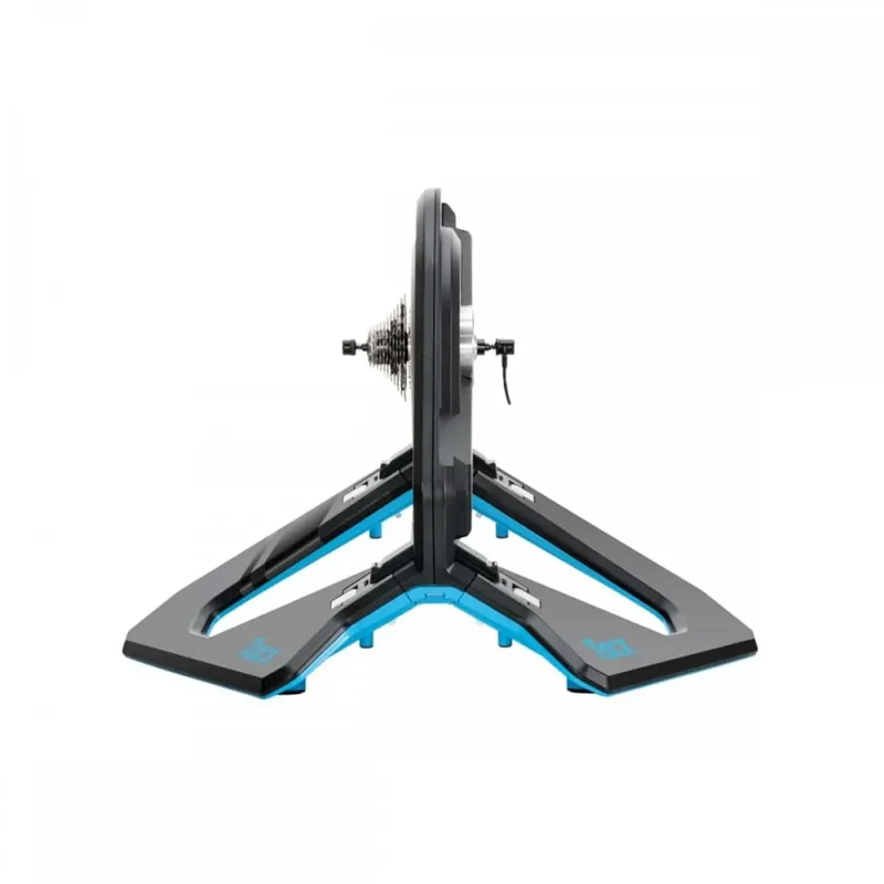 Tacx NEO 2T with Mat Bundle-4