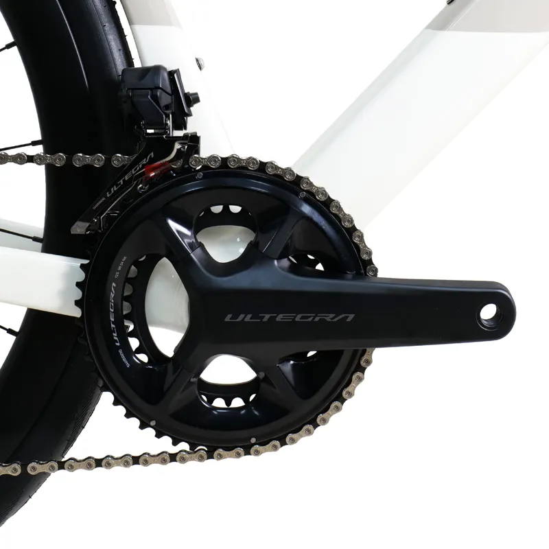 Cinelli Aeroscoop Ultegra Di2 Road Bike 2026 in Coral White-3