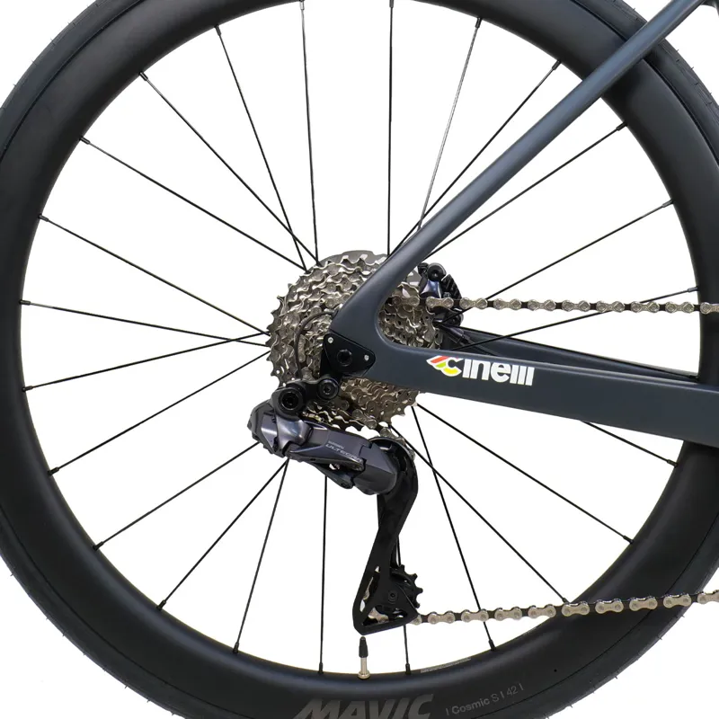 Cinelli Pressure ADR Ultegra Di2 Road Bike 2026 in Double Grey-7