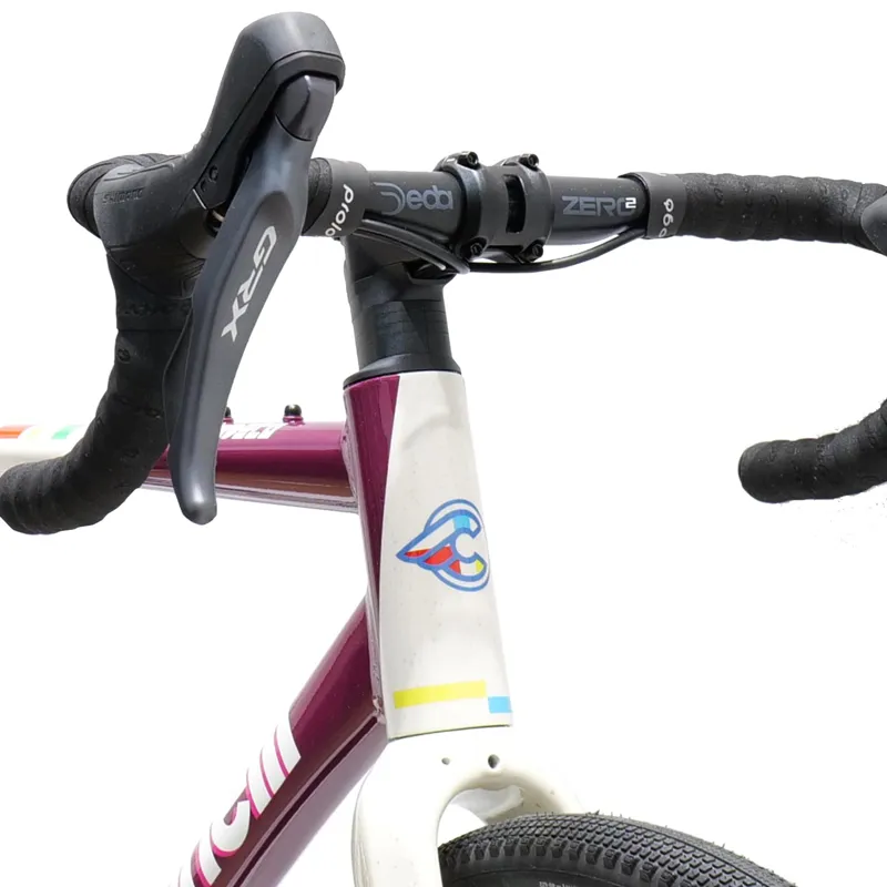 Cinelli Zydeco Washboard GRX 12x Gravel Bike in Burgundy-3
