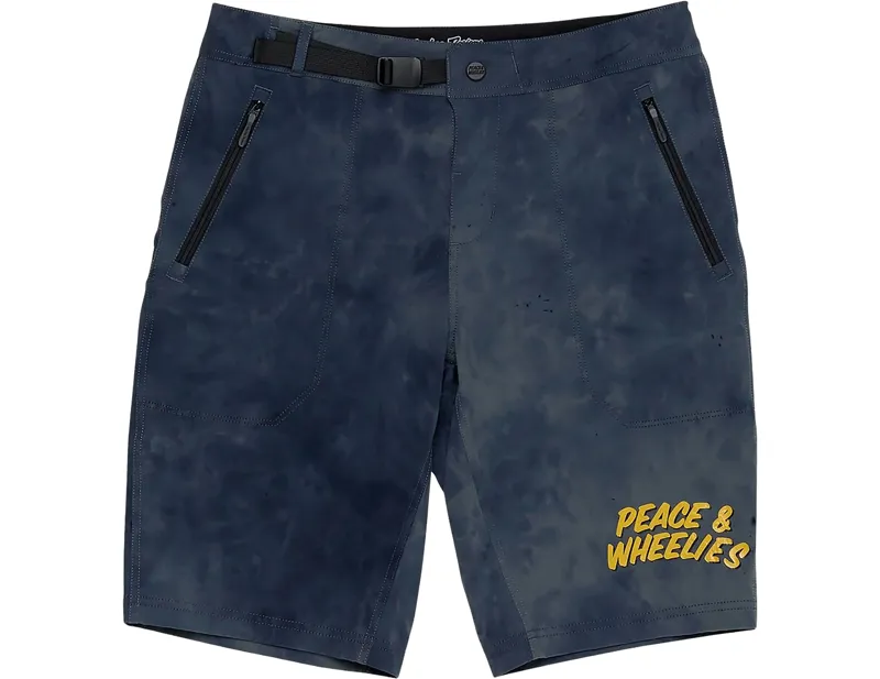 Balfes Bikes Troy Lee Designs Skyline Trail Short in Washed Out Dark Cloud | Free postage over £30, £10 off first order, price match & 0% finance.