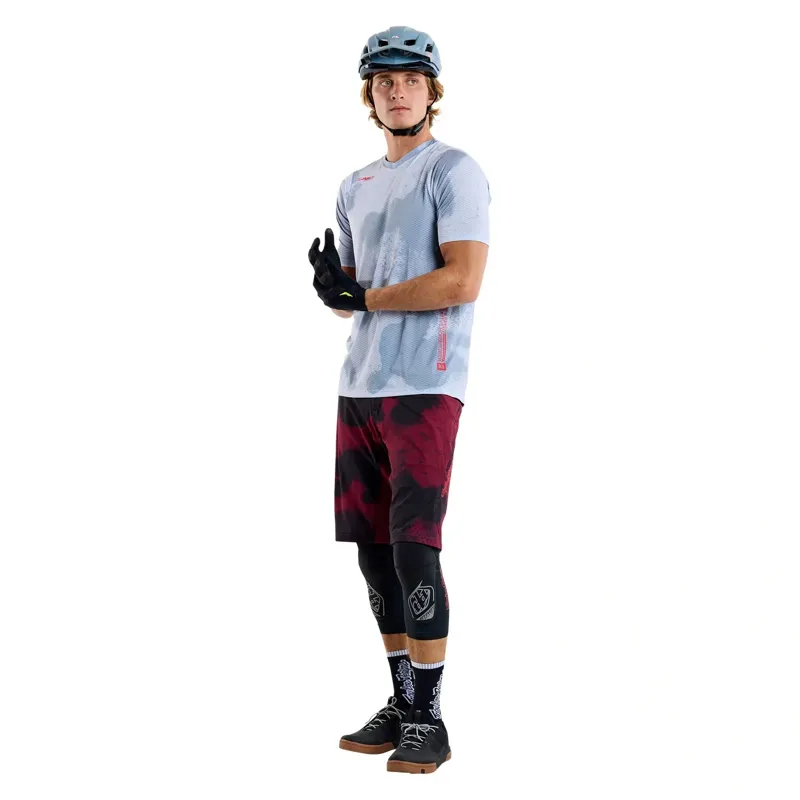 Troy Lee Designs Skyline Air Short Sleeve Jersey Flared in Concrete-7