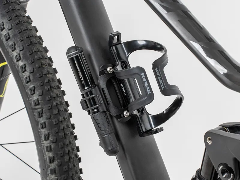 Topeak Cage Mount Expander in Black-3