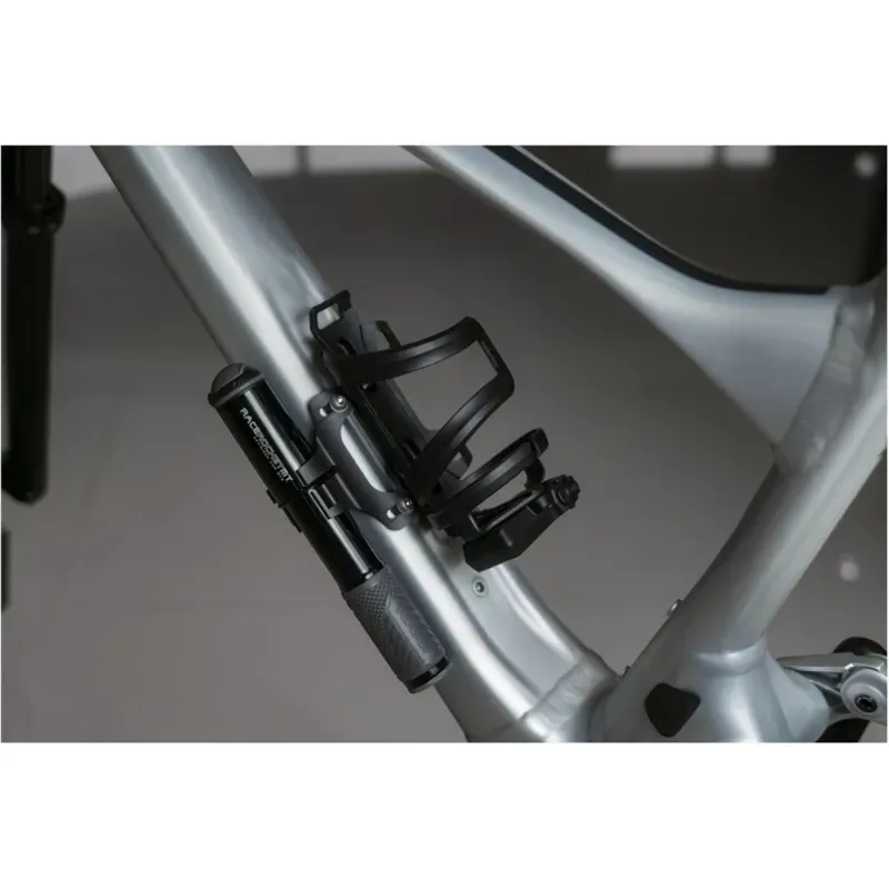 Topeak Cage Mount Expander in Black-6