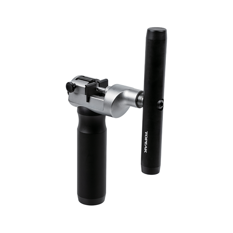 Balfes Bikes Topeak Chain Master Team Issue Chain Cleaner in Black | Free postage over £30, £10 off first order, price match & 0% finance.