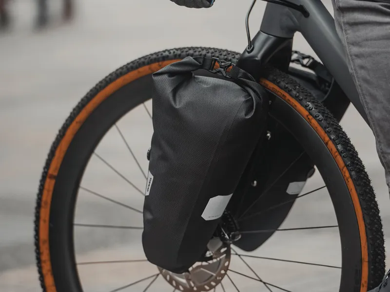 Topeak QR Fork Drybag 5.8L in Black-4