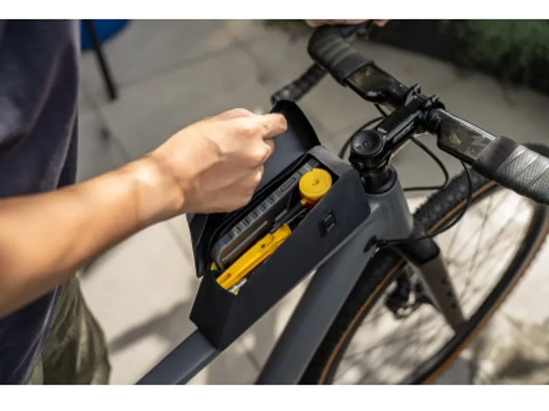 Topeak Toploader Dryshell 1L in Black-4
