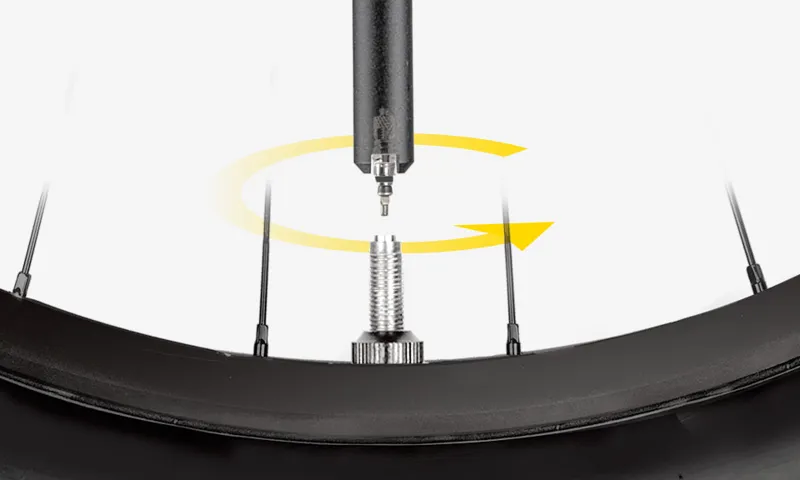 Topeak Tubi Valve Cleaner in Black-6
