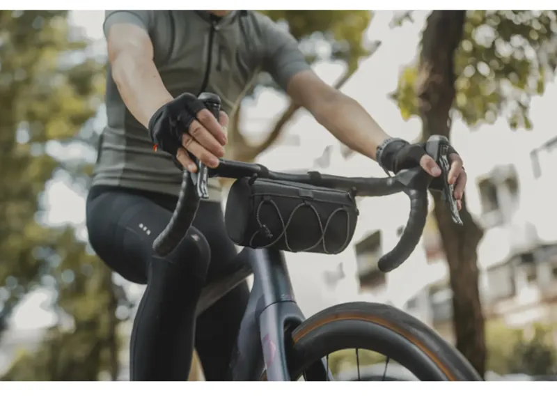 Topeak Tubular Barbag Slim in Black-4