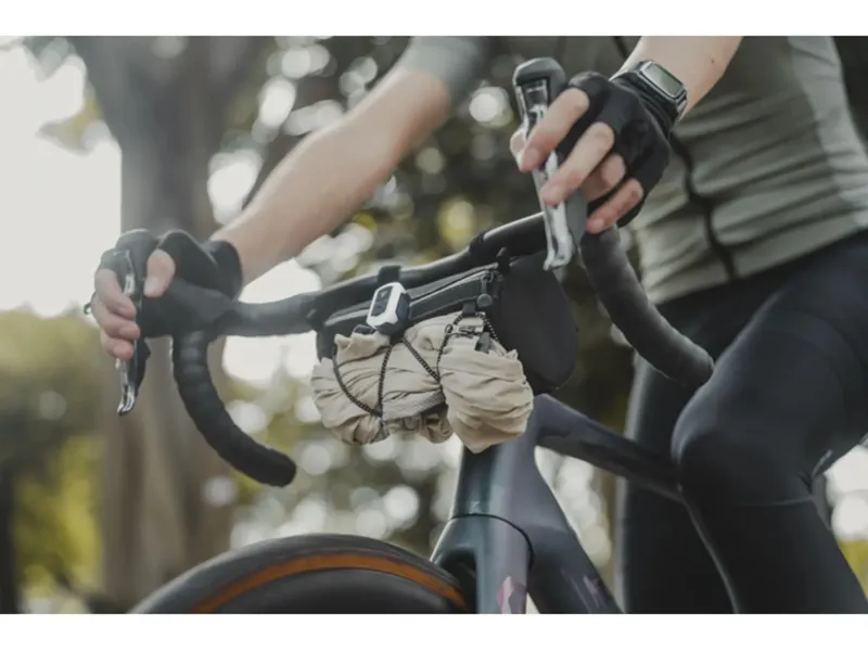 Topeak Tubular Barbag Slim in Black-5